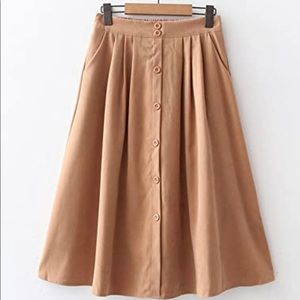Skirt with Pockets
